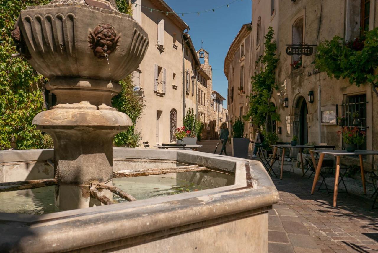 Les Maisons Mado Venasque Esterno foto
